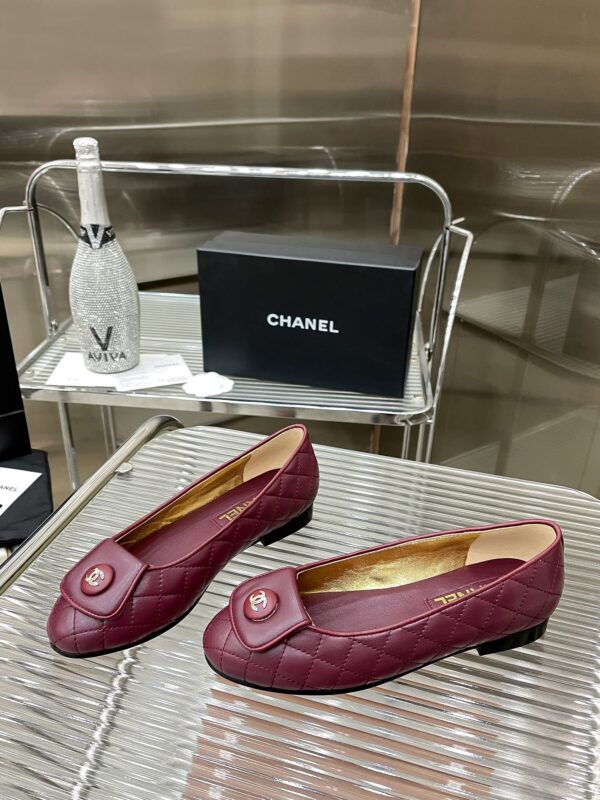 New Collection Chanel Shoes 254