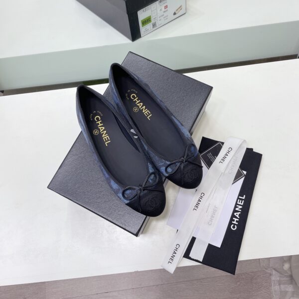 New Collection Chanel Shoes 257