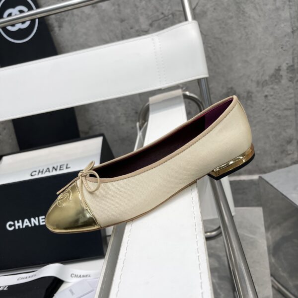 New Collection Chanel Shoes 253