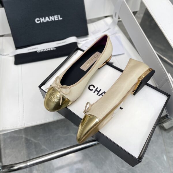 New Collection Chanel Shoes 253