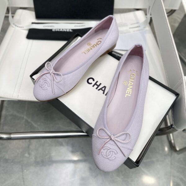 New Collection Chanel Shoes 256