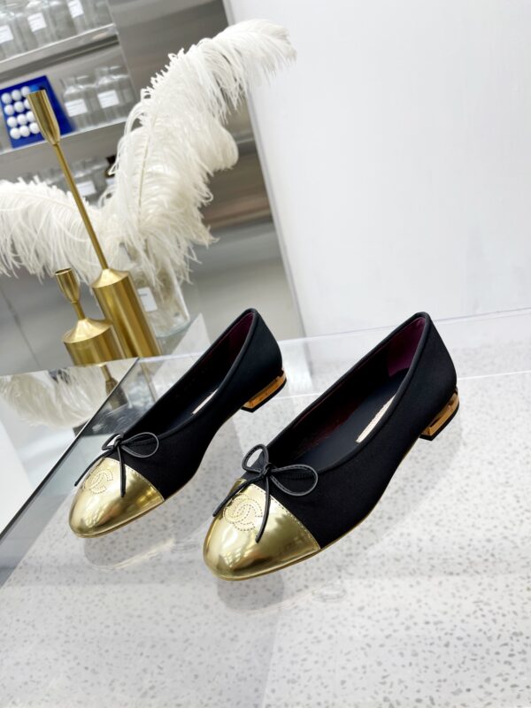 New Collection Chanel Shoes 253