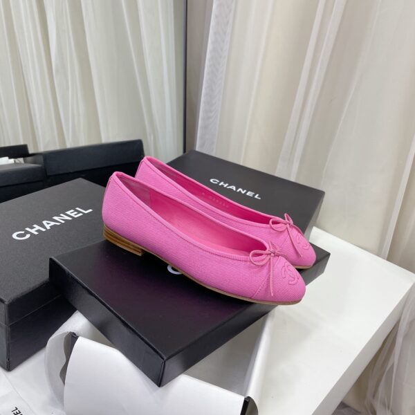 New Collection Chanel Shoes 256