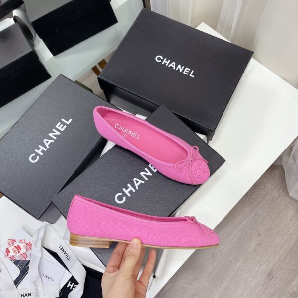 New Collection Chanel Shoes 256