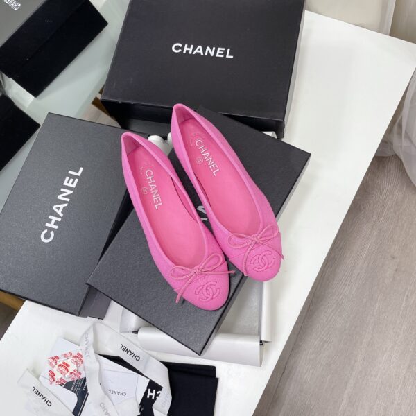 New Collection Chanel Shoes 256