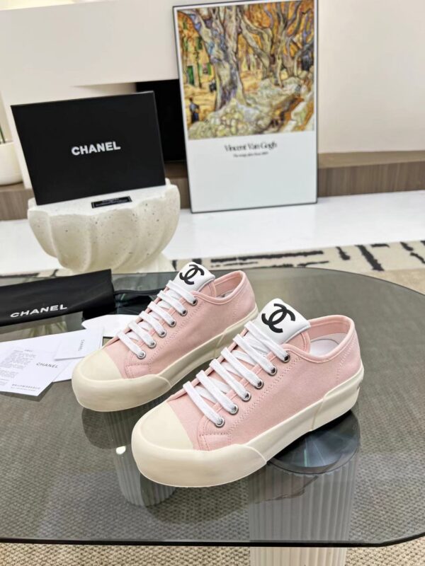 New Collection Chanel Shoes 279