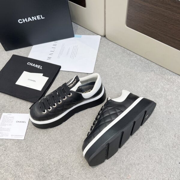 New Collection Chanel Shoes 281