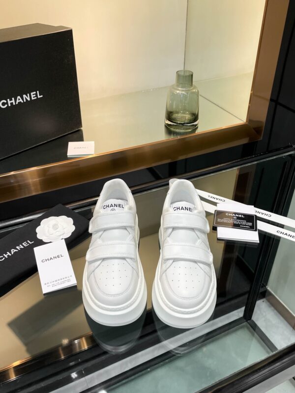 New Collection Chanel Shoes 277