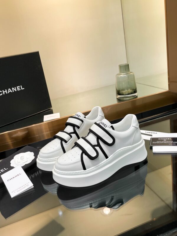 New Collection Chanel Shoes 277