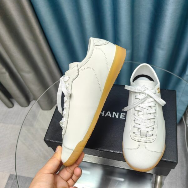 New Collection Chanel Shoes 283