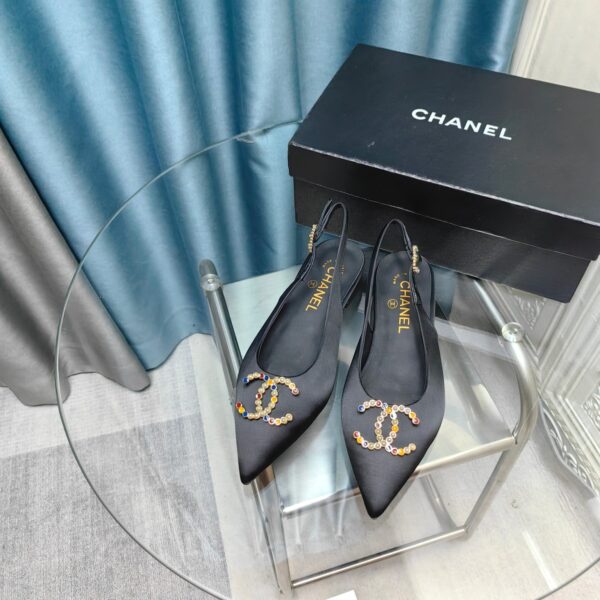 New Collection Chanel Shoes 266