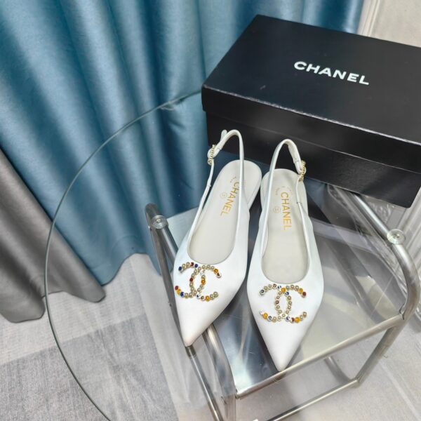 New Collection Chanel Shoes 266