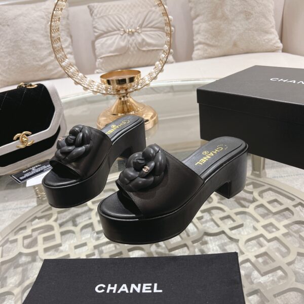 New Collection Chanel Shoes 248