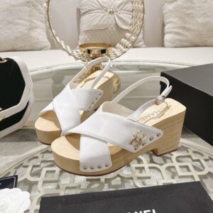 New Collection Chanel Shoes 267