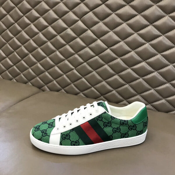 New Collection Gucci Shoes 303