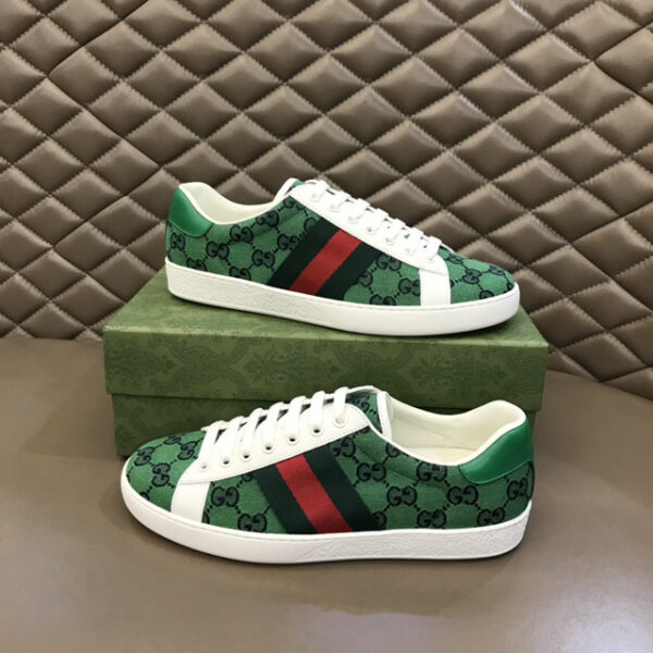 New Collection Gucci Shoes 303