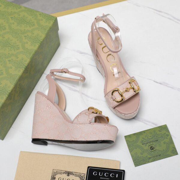 New Collection Gucci Shoes 290