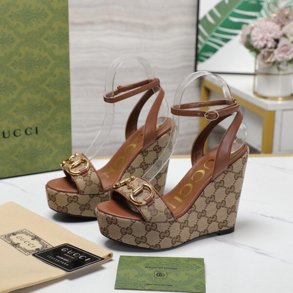 New Collection Gucci Shoes 290