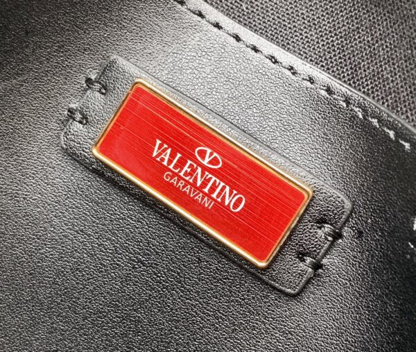 New Collection Valentino Bag 37