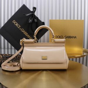 New Collection Dolce & Gabbana Bag 32