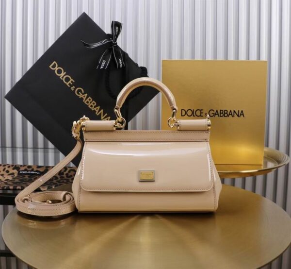 New Collection Dolce & Gabbana Bag 32