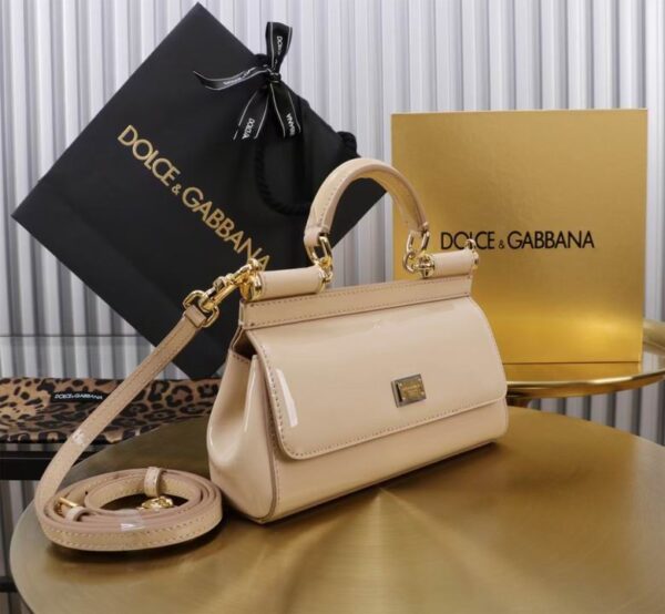 New Collection Dolce & Gabbana Bag 32