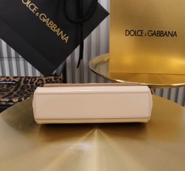 New Collection Dolce & Gabbana Bag 32