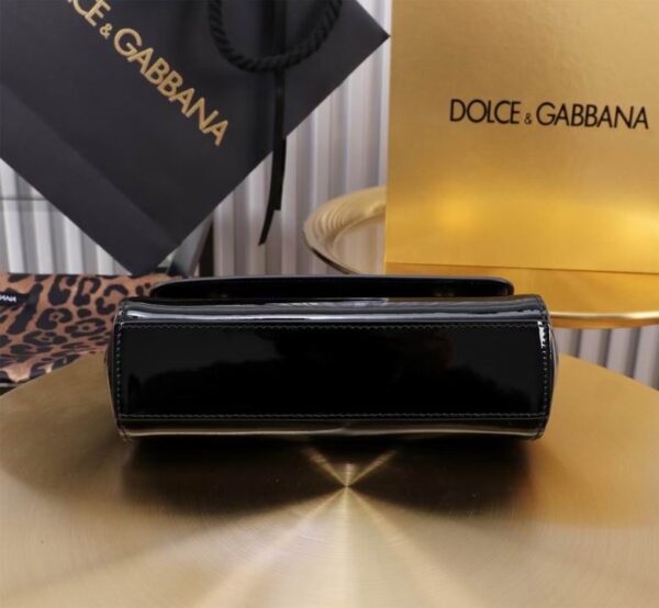 New Collection Dolce & Gabbana Bag 32