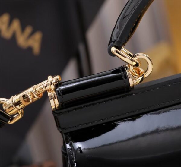 New Collection Dolce & Gabbana Bag 32