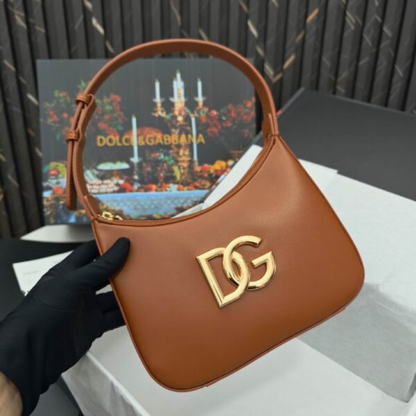 New Collection Dolce & Gabbana Bag 33