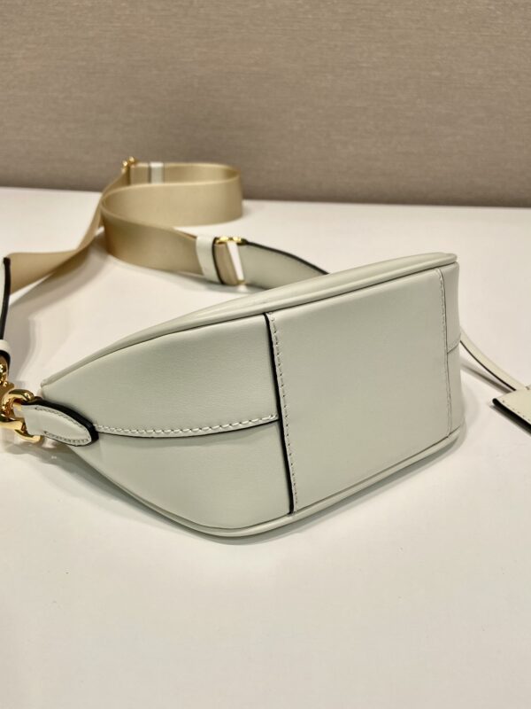 New Collection Prada Bag 090