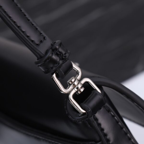 New Collection Prada Bag 076