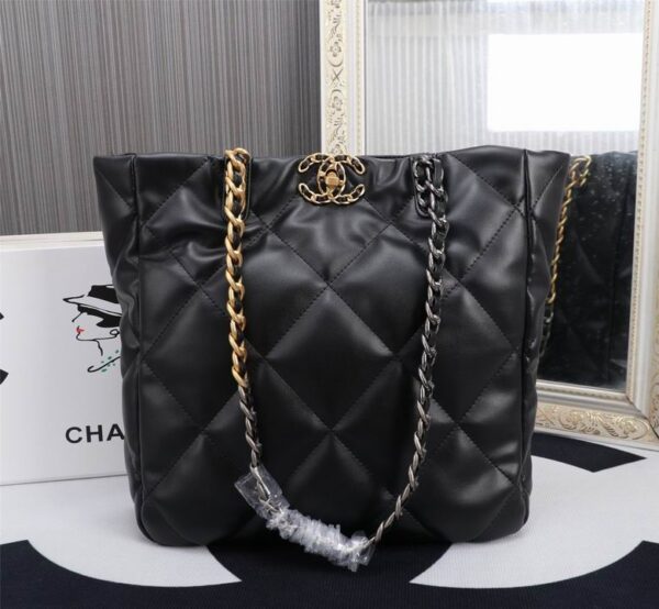 New Collection Chanel Bag 730