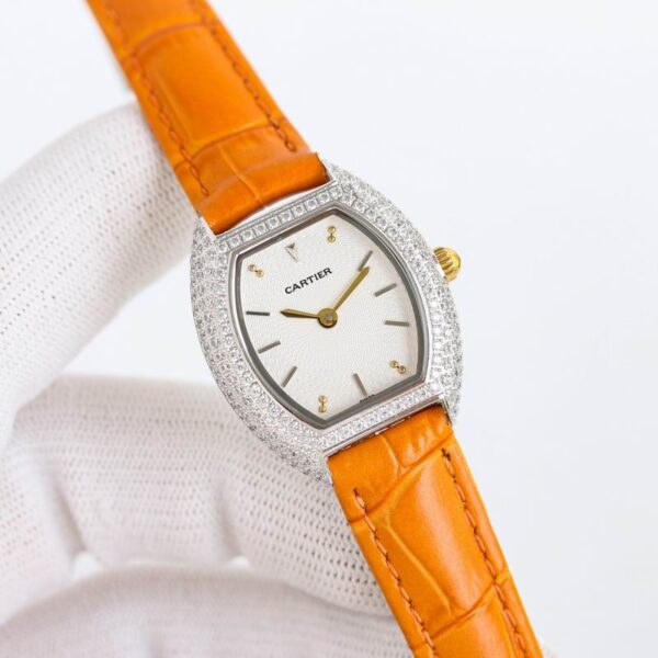 New Collection Cartier Watch 146