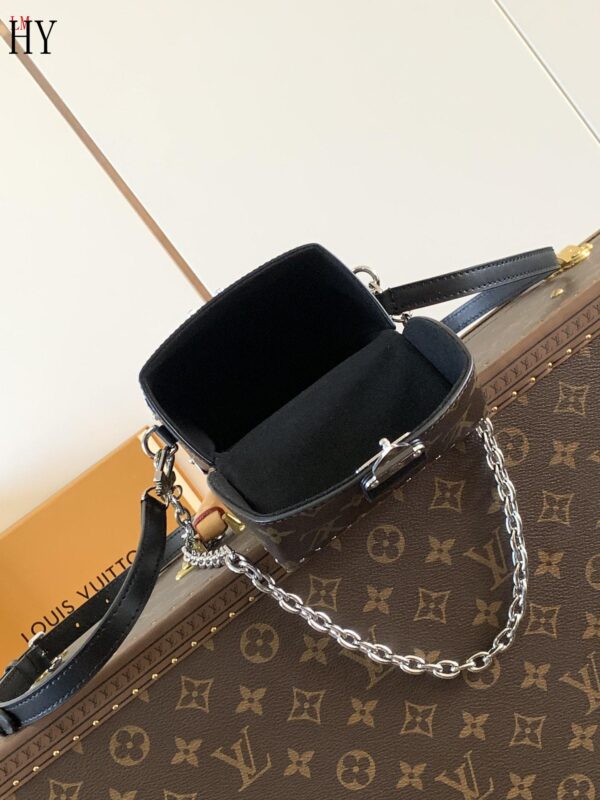 New Collection LV Bag 1819