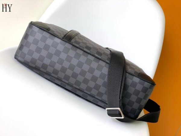 New Collection LV Bag 1824