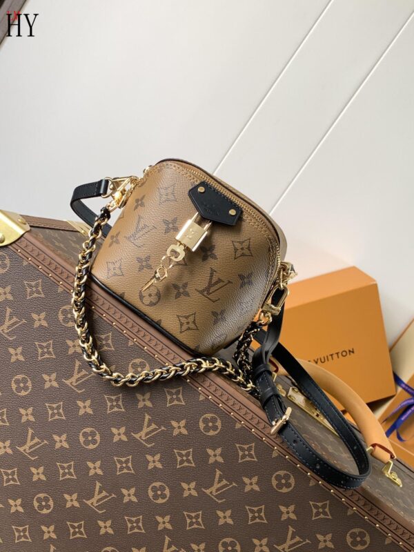 New Collection LV Bag 1818