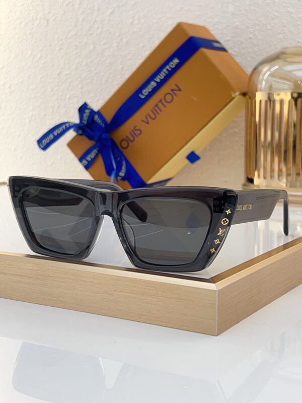 New Collection LV Glasses 197