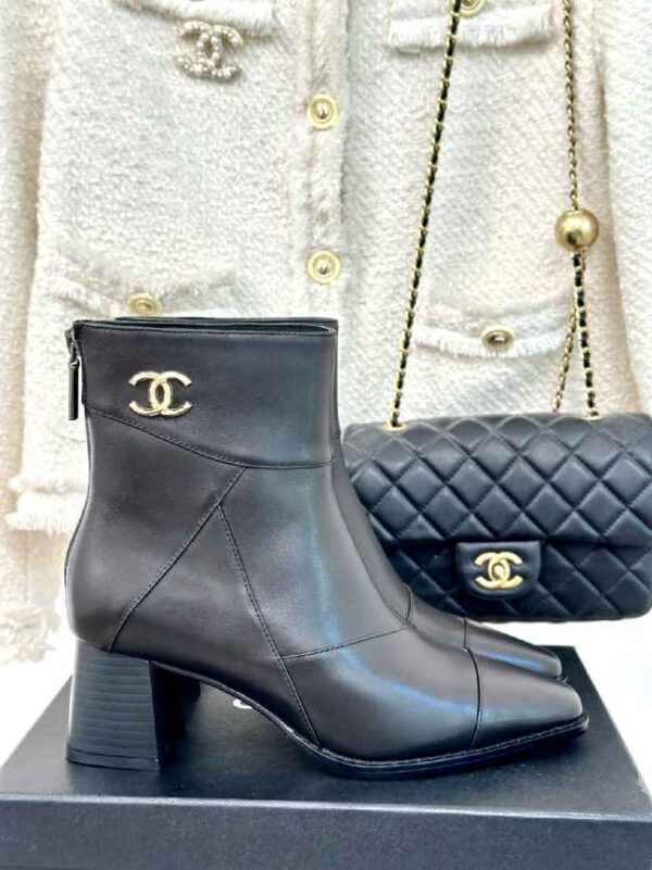 New Collection Chanel Shoes 311