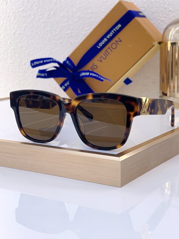 New Collection LV Glasses 196