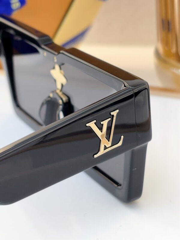 New Collection LV Glasses 184