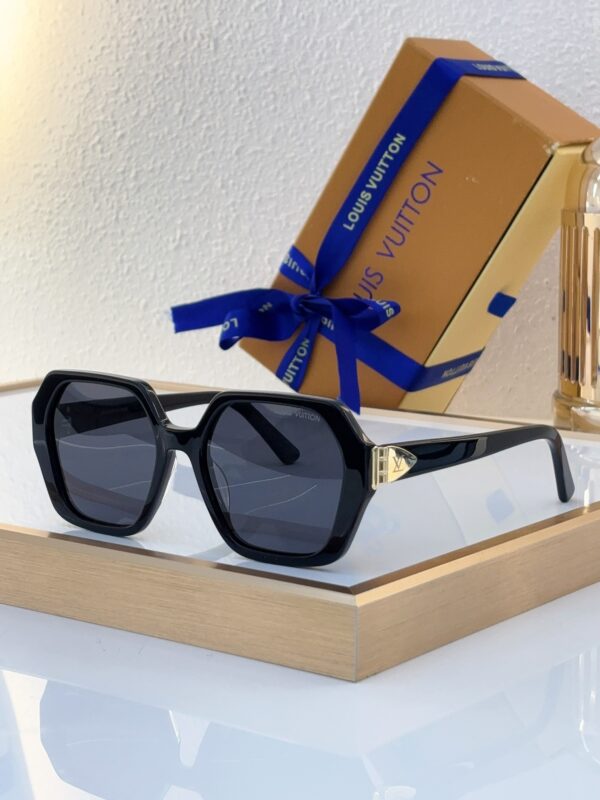 New Collection LV Glasses 200