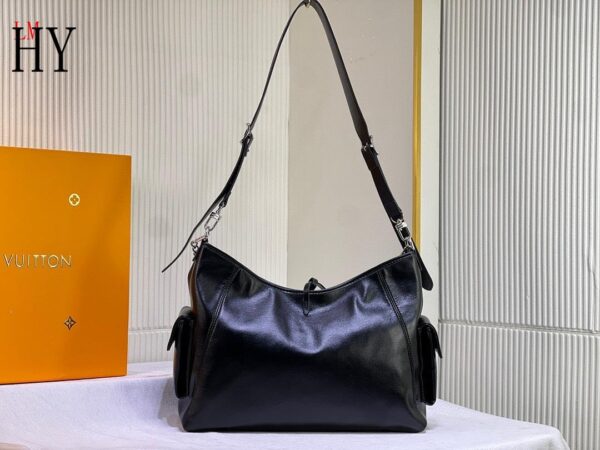 New Collection LV Bag 1822