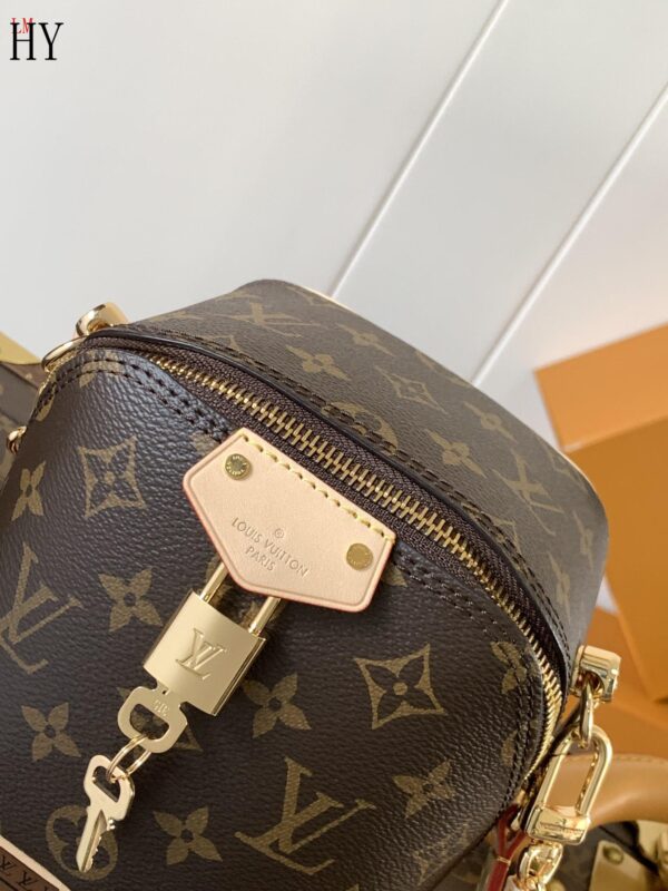 New Collection LV Bag 1818