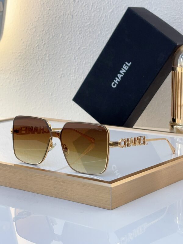 New Collection Chanel Glasses 304