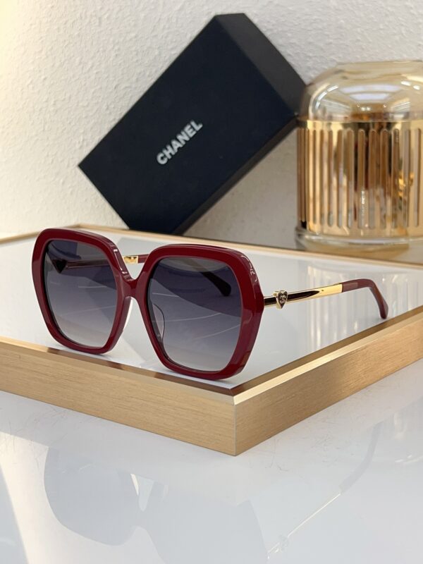 New Collection Chanel Glasses 301