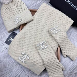 Chanel Scarf Hat Gloves dx (33) 2315126