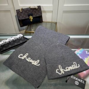 Chanel scarf hat dx (83) 2299769