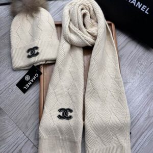 Chanel scarf hat hm (11) 2360583