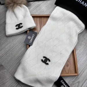 Chanel scarf hat hm (4) 2360576